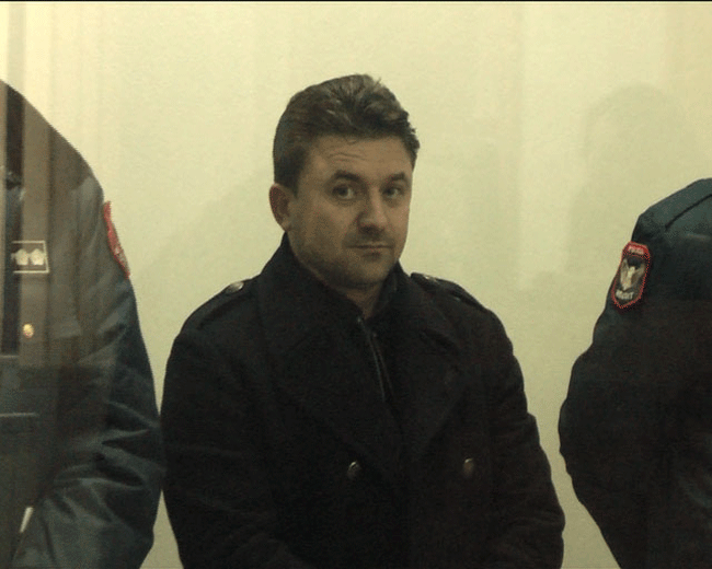 Emri:  Elvis-Rroshi-largea.gif

Shikime: 351

Madhsia:  179.4 KB