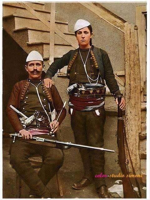 Emri:  Azem dhe Shote Galica.jpg

Shikime: 2408

Madhsia:  62.6 KB