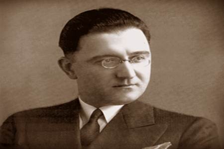 Emri:  Ernest_Koliqi.jpg

Shikime: 1550

Madhsia:  12.5 KB