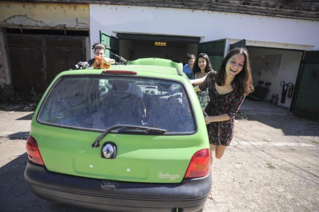 Emri:  Bonevet_Electric-Car_024_web-768x511.jpg

Shikime: 337

Madhsia:  41.7 KB