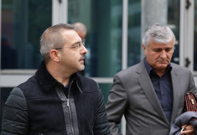 Emri:  tahiri-maks-haxhia.jpg

Shikime: 1249

Madhsia:  30.2 KB