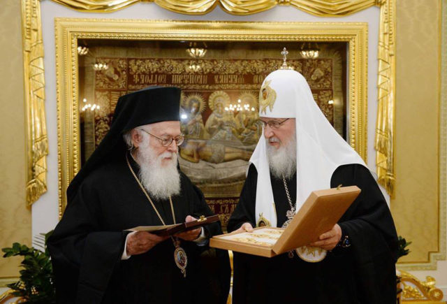 Emri:  Janullatos-Kirill-640x435.jpg

Shikime: 1086

Madhsia:  78.1 KB