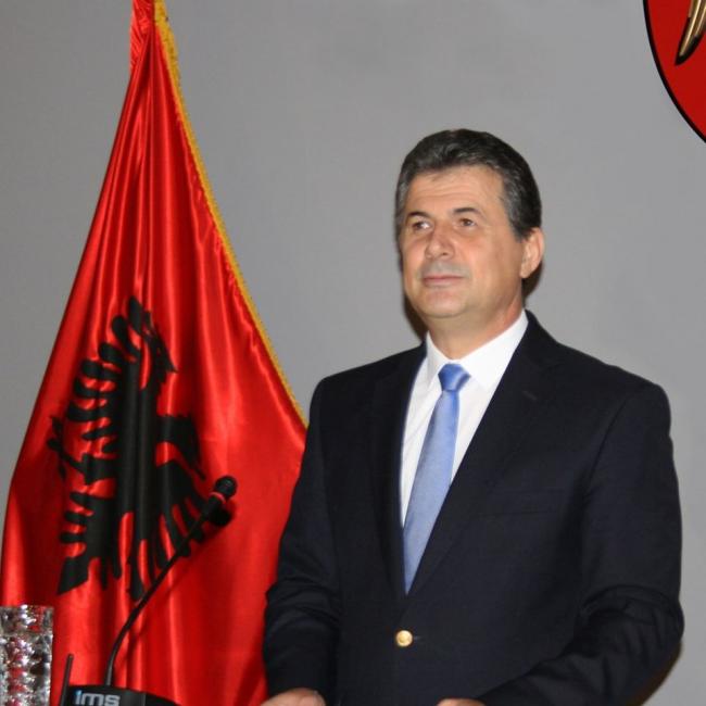 Emri:  1-a-ekrem.jpg

Shikime: 581

Madhsia:  34.9 KB