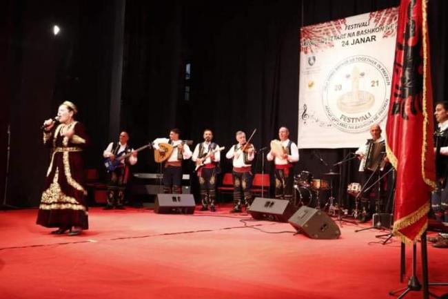 Emri:  qendra-kulturore-Berat-8.jpg

Shikime: 446

Madhsia:  37.1 KB