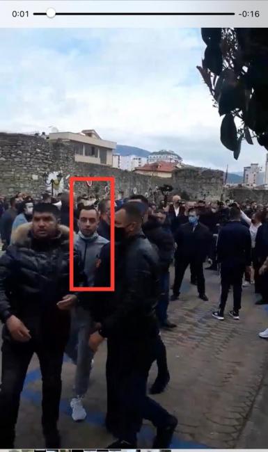 Emri:  Gezim-Rusi.jpg

Shikime: 722

Madhsia:  32.2 KB