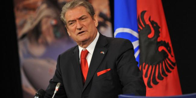 Emri:  Berisha-1140x570.jpg

Shikime: 6467

Madhsia:  21.2 KB