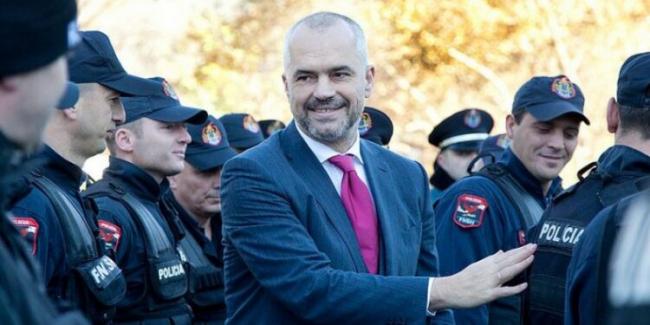 Emri:  Rama-policia-750x375.jpg

Shikime: 301

Madhsia:  35.2 KB