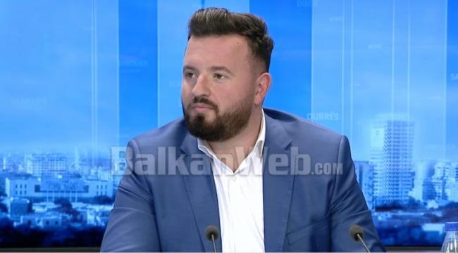 Emri:  kertusha-770x426.jpg

Shikime: 306

Madhsia:  26.0 KB