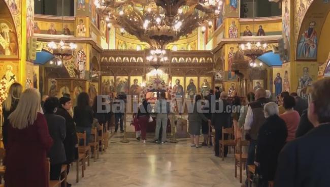 Emri:  korce-e-premtja-e-zeze.jpg

Shikime: 1095

Madhsia:  40.6 KB