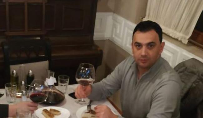 Emri:  alfred-prodani.jpg

Shikime: 116

Madhsia:  24.3 KB