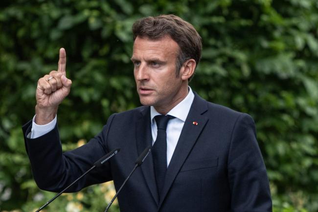 Emri:  macron-3.jpg

Shikime: 254

Madhsia:  33.0 KB