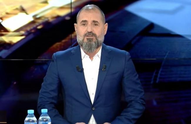 Emri:  Capture-13.jpg

Shikime: 197

Madhsia:  25.1 KB