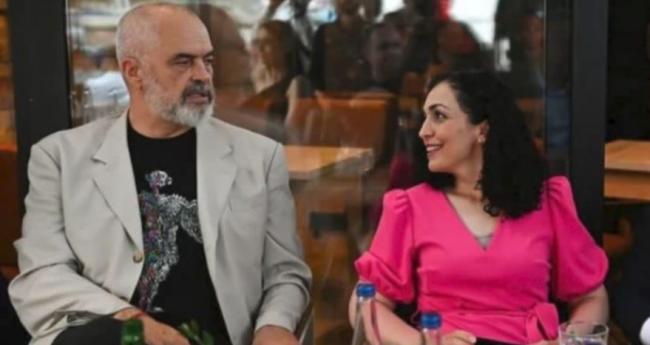 Emri:  Edi-Rama-Vjosa-Osmani.jpg

Shikime: 202

Madhsia:  25.3 KB