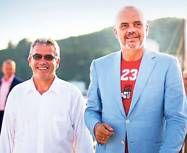 Emri:  jorgo-goro-edi-rama.jpg

Shikime: 1043

Madhsia:  55.6 KB
