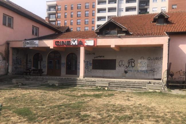 Emri:  Cultural-house-in-Lipjan-1536x1024-1-1140x760.jpg

Shikime: 477

Madhsia:  55.4 KB