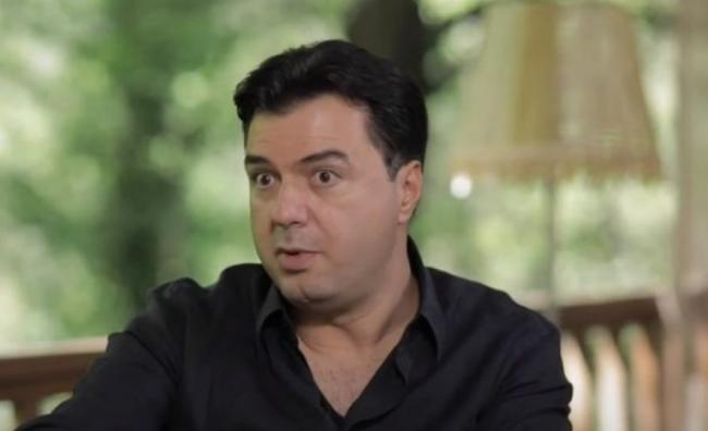 Emri:  Capture-48.jpg

Shikime: 268

Madhsia:  20.1 KB