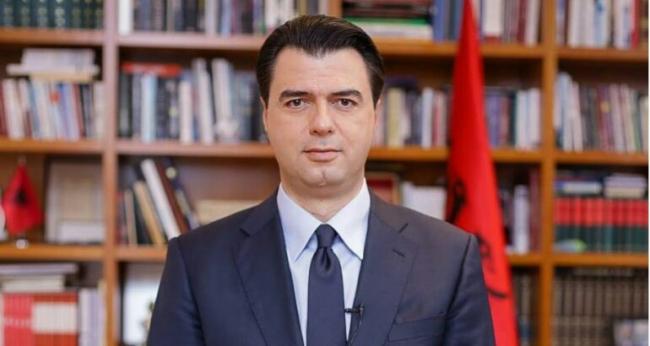 Emri:  basha.jpg

Shikime: 570

Madhsia:  28.7 KB