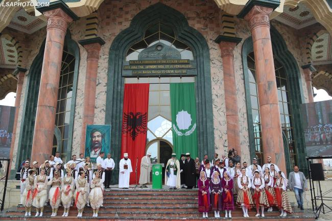 Emri:  Selia-e-Bektashinjve--1536x1024.jpg

Shikime: 1425

Madhsia:  66.2 KB