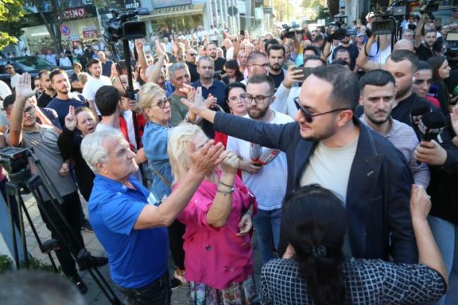 Emri:  sall.jpg

Shikime: 880

Madhsia:  57.5 KB