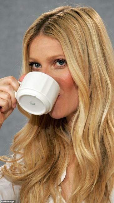 Emri:  86614627-13966563-Health_guru_Paltrow_has_unpasteurised_milk_in_her_coffee_every_d-a-8_172909187.jpg

Shikime: 1940

Madhsia:  39.7 KB