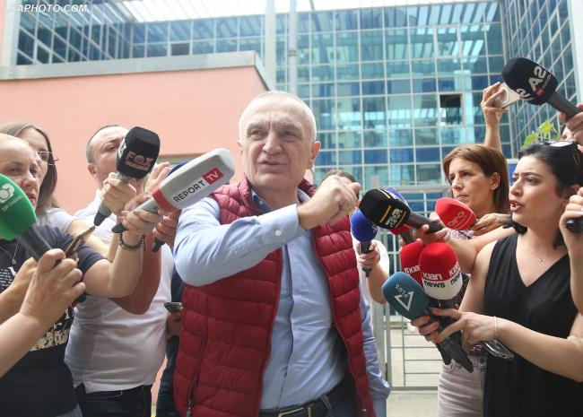 Emri:  Ilir-Meta-ne-SPAK-1536x1100.jpg

Shikime: 849

Madhsia:  55.3 KB