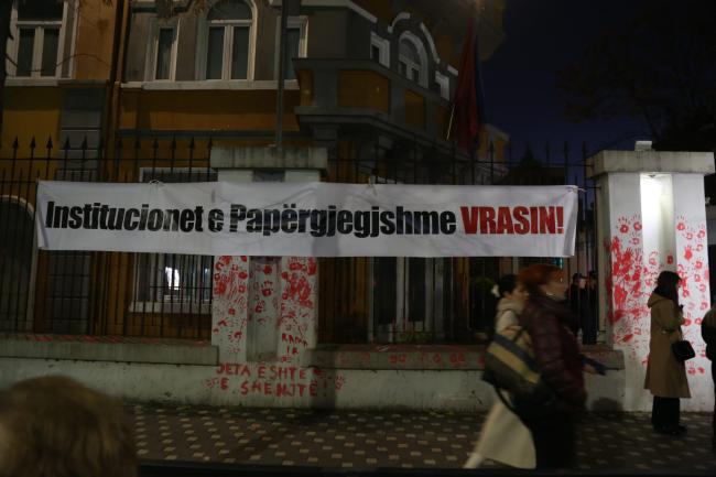 Emri:  protesta-per-martin-cani-5-scaled.jpg

Shikime: 1266

Madhsia:  37.1 KB