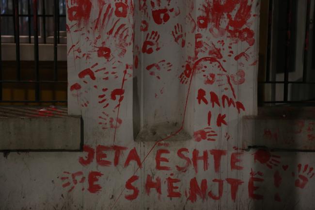 Emri:  protesta-per-martin-cani-7-scaled.jpg

Shikime: 1267

Madhsia:  32.3 KB