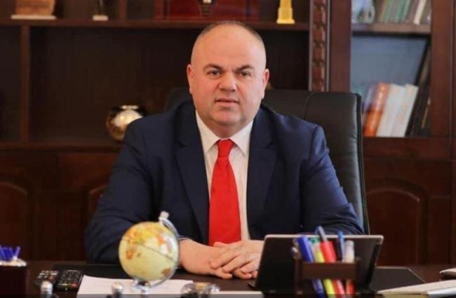 Emri:  safet-gjici-1.jpg

Shikime: 2

Madhsia:  27.0 KB