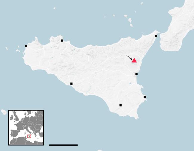 Emri:  250602_Mt_Etna_Sicily_Map-large.jpg

Shikime: 36

Madhsia:  17.9 KB