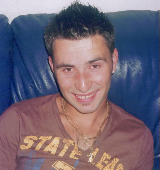 Emri:  foto per qef 017.jpg

Shikime: 2518

Madhsia:  35.7 KB