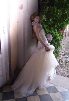 Emri:  Fashion_BridalGown_Nina_228_332.jpg

Shikime: 2766

Madhsia:  12.2 KB