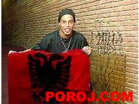 Emri:  ronaldionioporoj.jpg

Shikime: 192

Madhsia:  14.5 KB