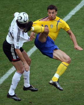 Emri:  kick2uj7.jpg

Shikime: 329

Madhsia:  39.7 KB