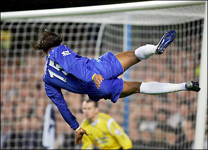 Emri:  _41474280_drogba_afp416.jpg

Shikime: 309

Madhsia:  33.8 KB