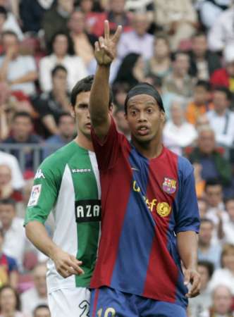 Emri:  pergjifa e roni qe ca vendi do mbaroj barcelona.jpg

Shikime: 330

Madhsia:  19.6 KB