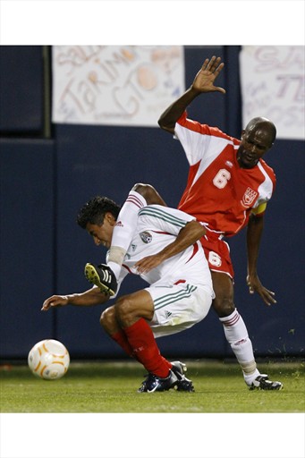 Emri:  2007-06-22t031904z_01_chi109_rtridsp_3_soccer-gold_8996_full-prt.jpg

Shikime: 308

Madhsia:  40.0 KB