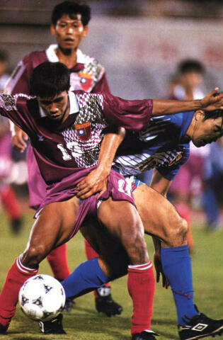 Emri:  soccergrabbing.jpg

Shikime: 288

Madhsia:  38.6 KB