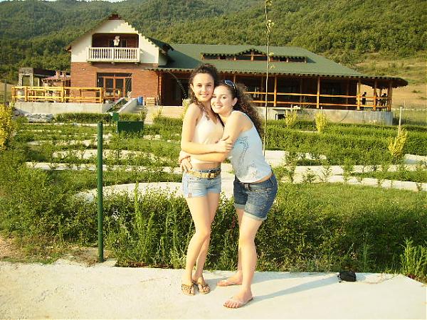 Emri:  foto per qef 060.jpg

Shikime: 818

Madhsia:  83.3 KB