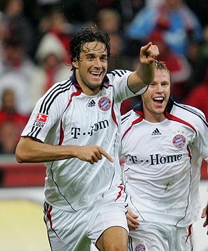 Emri:  lev_fcb_06_get_290907.jpg

Shikime: 222

Madhsia:  30.0 KB
