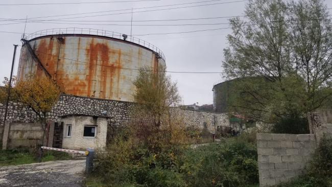 Emri:  Albania-oil-refinery-2.jpg

Shikime: 47

Madhsia:  48.8 KB