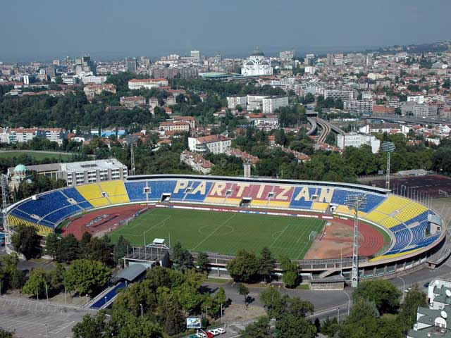 Emri:  stadiumi-i-partizanit-ne-beograd.jpg

Shikime: 1688

Madhsia:  59.2 KB