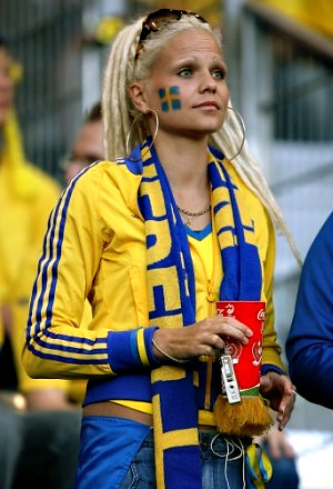 Emri:  swedish-girl-05.jpg

Shikime: 481

Madhsia:  57.3 KB