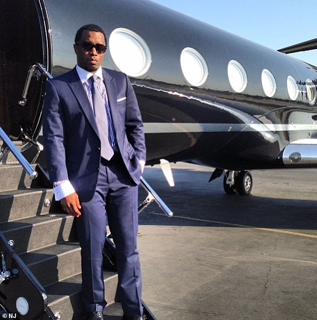 Emri:  82885881-13240287-Sean_Diddy_Combs_private_jet_pictured_circa_2013_has_been_tracke-a-62_17114667.jpg

Shikime: 11

Madhsia:  81.3 KB