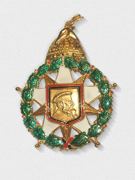 Emri:  450px-Order_of_Skanderbeg_medal.jpg

Shikime: 1975

Madhsia:  63.5 KB