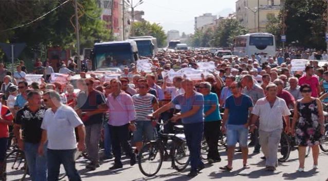 Emri:  shkoder-protesta1.jpg

Shikime: 341

Madhsia:  58.5 KB