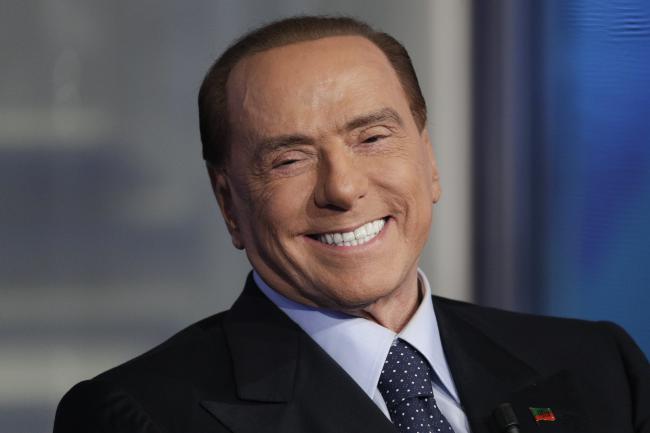 Emri:  silvio_berlusconi.jpg

Shikime: 130

Madhsia:  21.4 KB