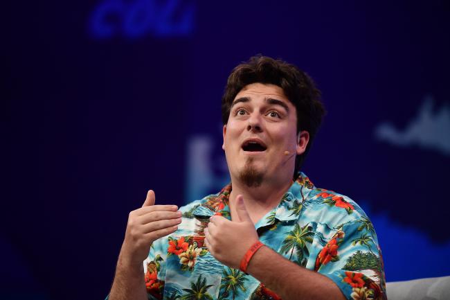 Emri:  palmer-luckey-27-1.jpg

Shikime: 83

Madhsia:  26.2 KB